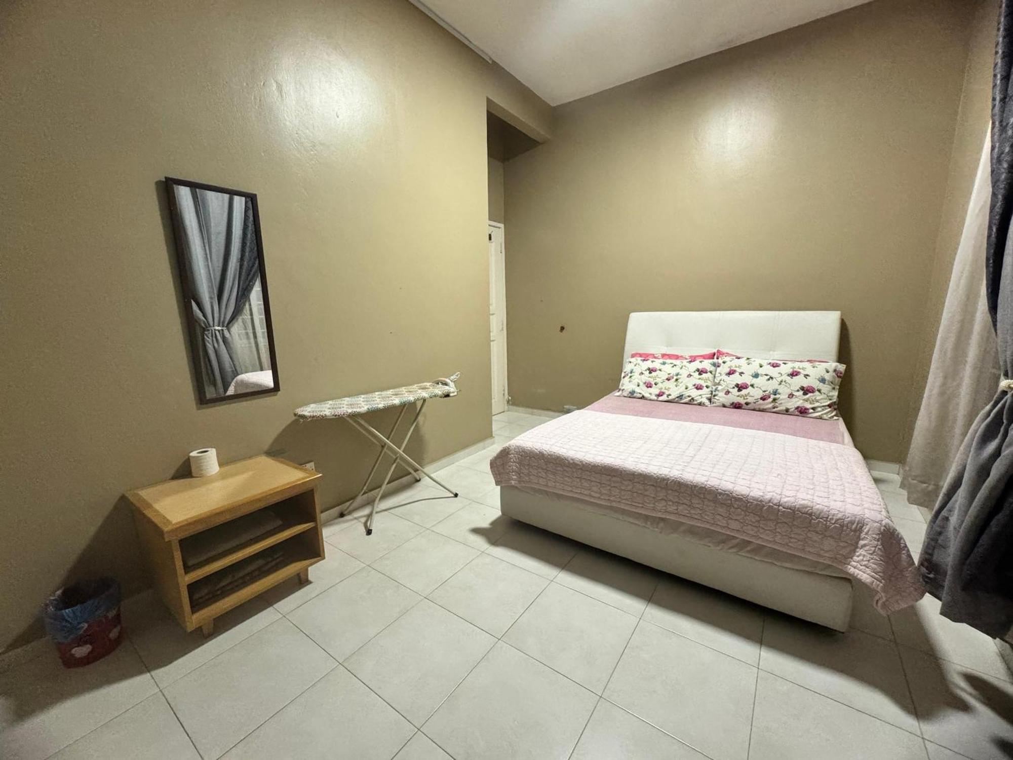 Homestay Melaka Executive Экстерьер фото