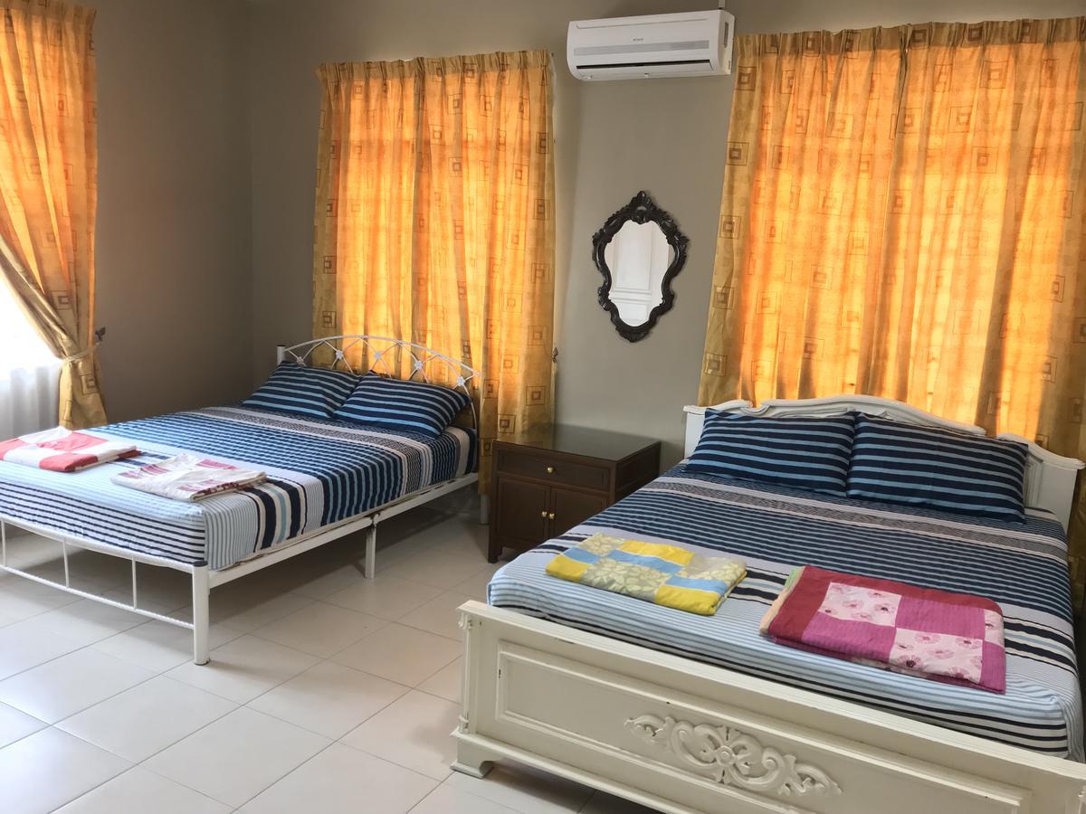Homestay Melaka Executive Экстерьер фото